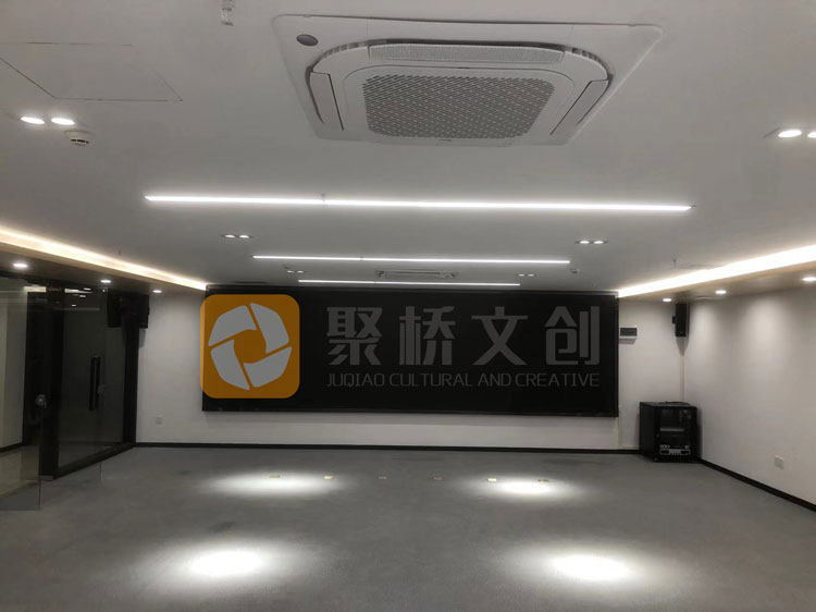 辦公樓整體辦公空間設(shè)計裝修，衛(wèi)生已搞好，待業(yè)主入駐